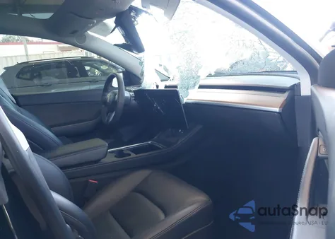 2022 Tesla Model Y Long Range Dual Motor All-Wheel Drive from USA, damaged, VIN 7SAYGDEE8NF403438